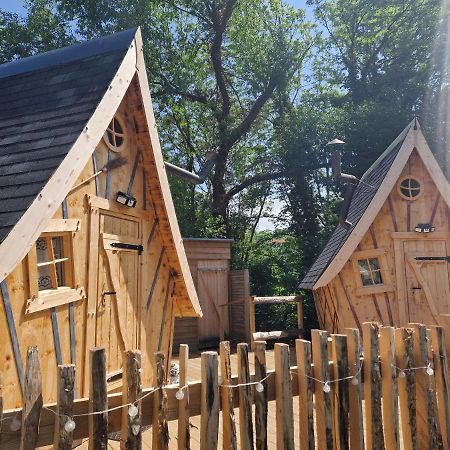 Les Cabanes Feeriques Du Cheix Saint-Diery Bagian luar foto