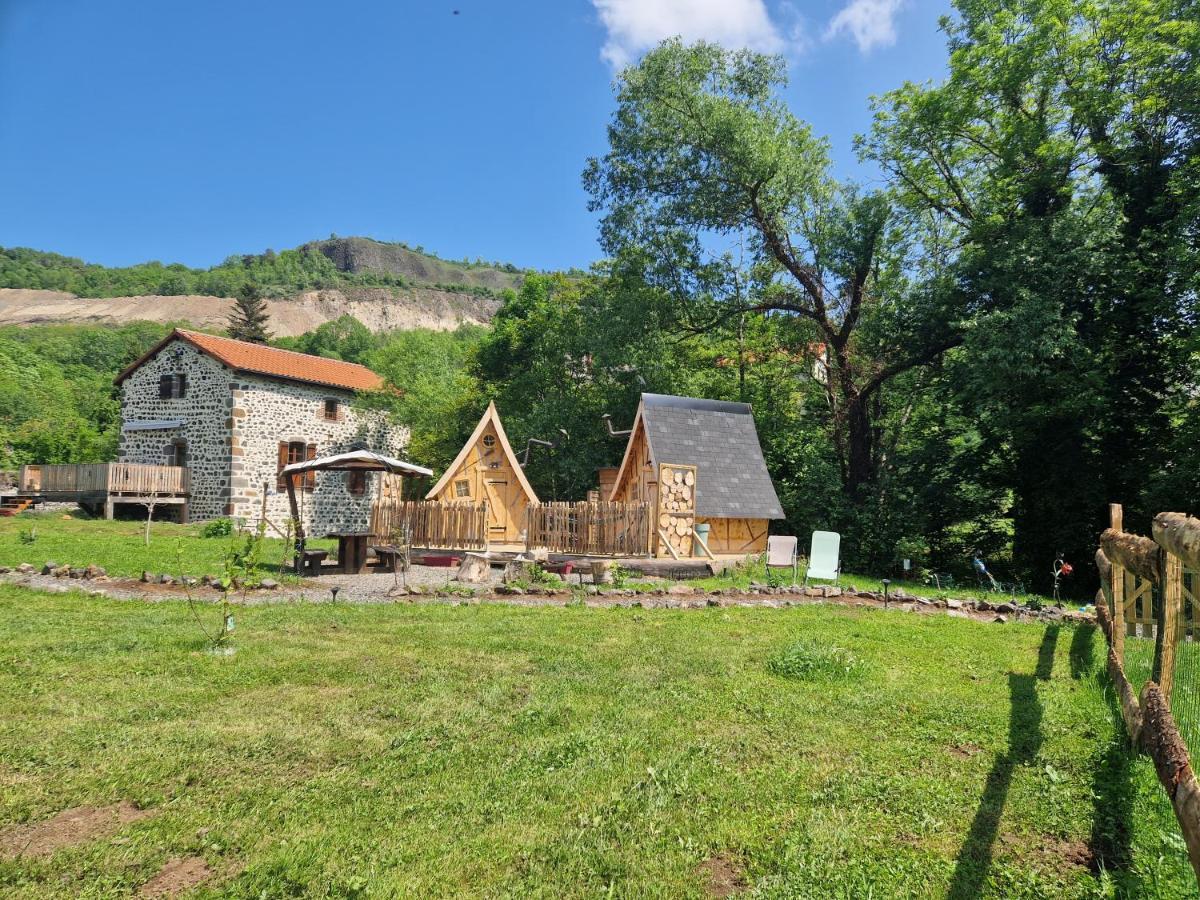 Les Cabanes Feeriques Du Cheix Saint-Diery Bagian luar foto